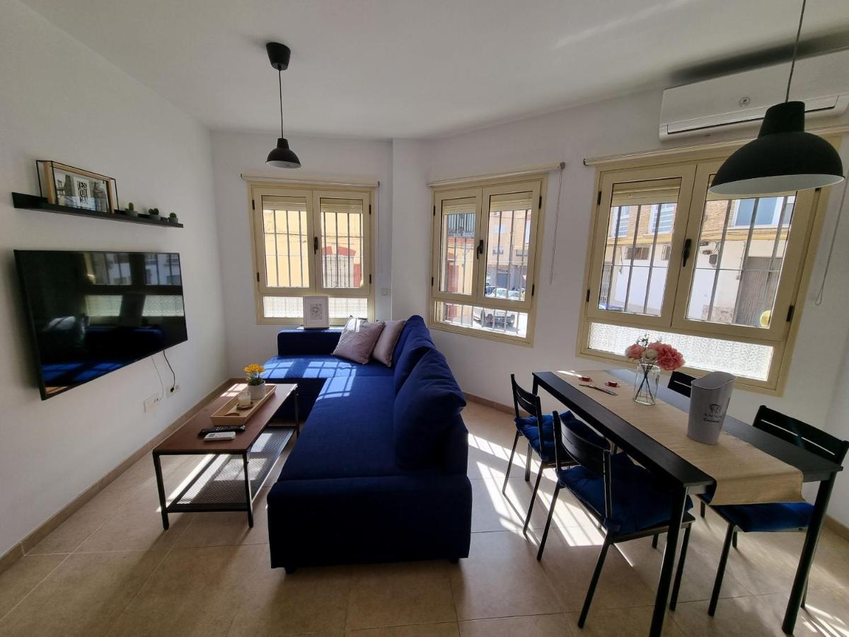 Sea & Wave Maria Boutique Apartment مالقة المظهر الخارجي الصورة