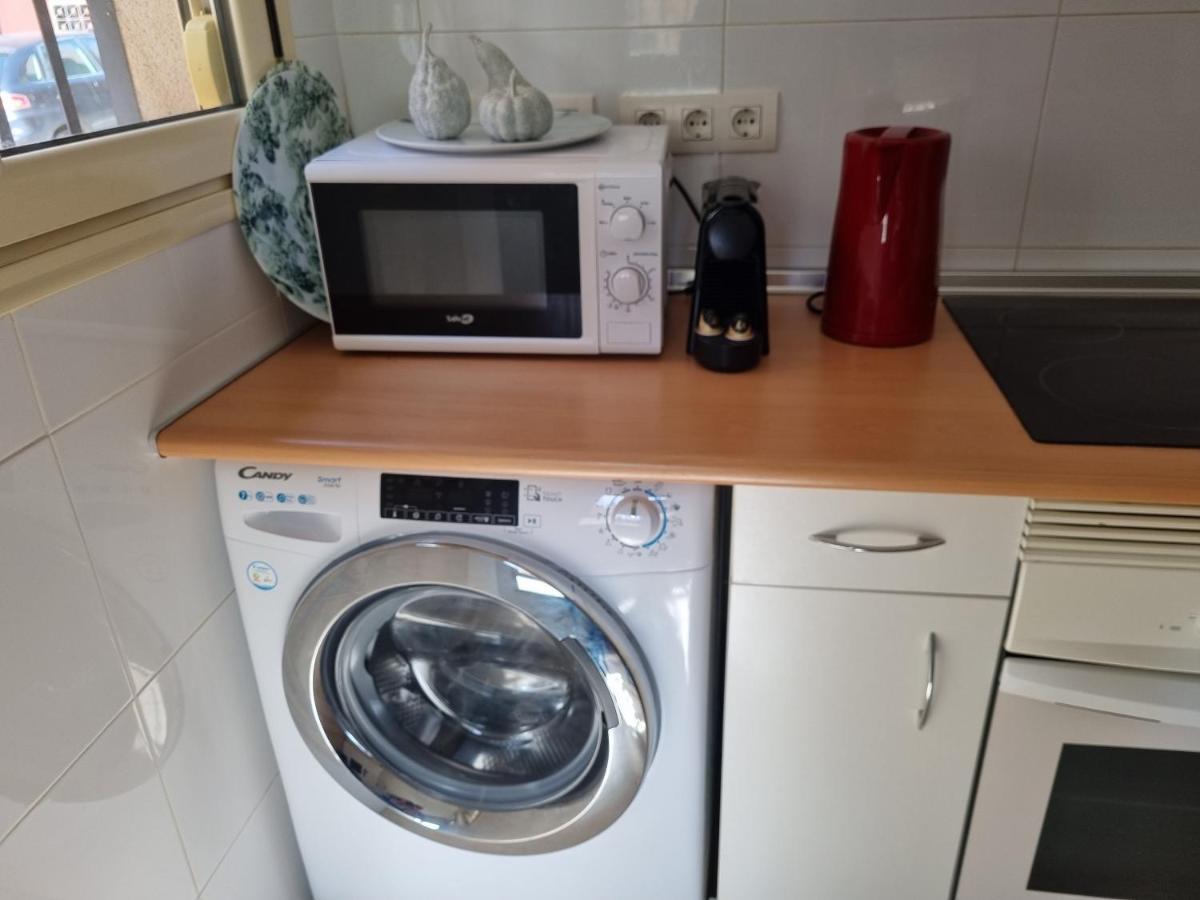 Sea & Wave Maria Boutique Apartment مالقة المظهر الخارجي الصورة