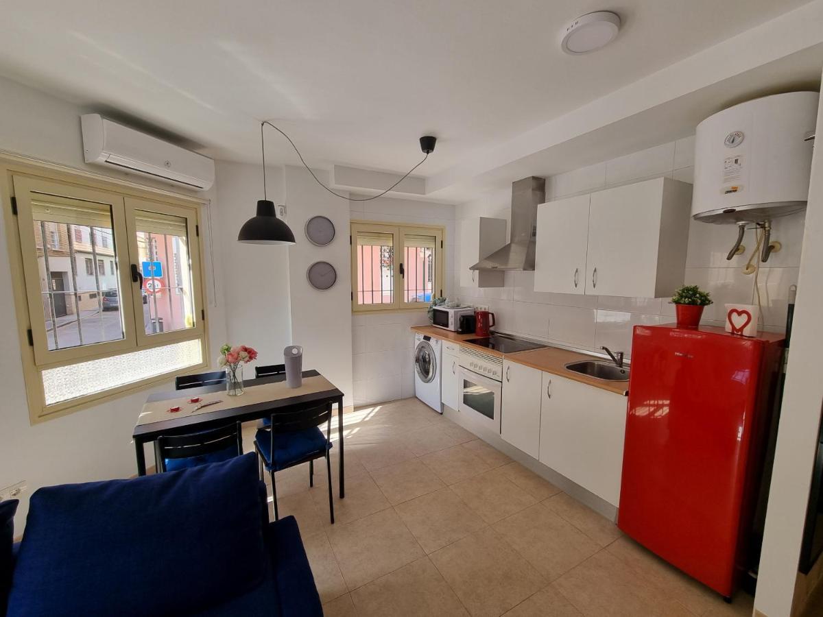 Sea & Wave Maria Boutique Apartment مالقة المظهر الخارجي الصورة